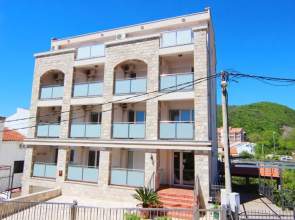 Mila & Aleksandr Apartments