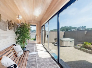 La Costiera - Three Bedroom Home