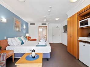 1BR Coolum Beach Escape