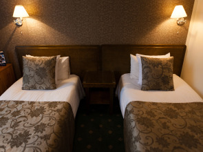 Отель St. Barbara