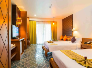 The Royal Paradise Hotel & Spa