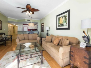 Palacio 1403 by Meyer Vacation Rentals