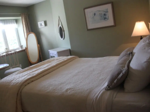 A Touch of Country Bed & Breakfast