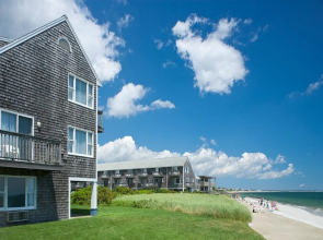 Ocean Mist Beach Hotel & Suites