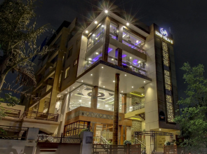 Townhouse OAK Hind Palace