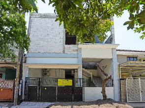 Oyo 91746 Kost Sedati Syariah