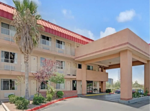 GO2 Inn & Suites by Relianse