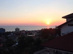 Akatsiya Guest House