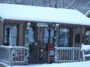 Evening Shade River Lodge and Cabins