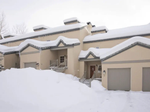 Beaver Creek Village