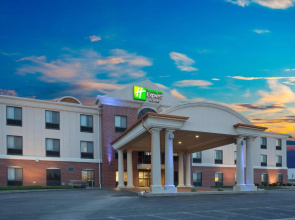 Holiday Inn Express Hotel & Suites Concordia by IHG
