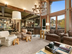 Trail's End Lodge - 4 Bedroom Residence w/ Spa #13 4 Condo