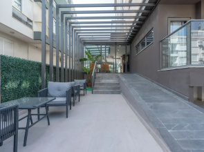 Doqu Suites Hotel