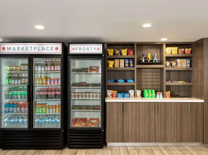 Mai Hana Hotel- Intl Drive, Trademark Collection by Wyndham