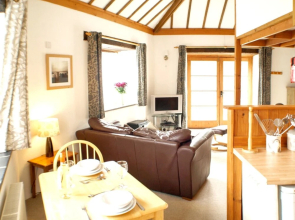House With one Bedroom in Looe, With Enclosed Garden and Wifi - 4 km F