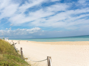 The Broadmoor Miami Beach 