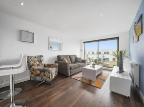 Cosy 2 bed apartment - perfect for groups