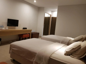 New Mountain Springs Hotel & Resort