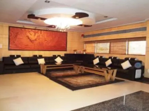 Hotel Vinayak Palace
