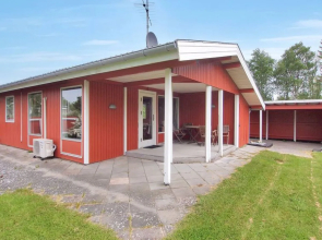 "Juris" - 200m from the sea in Lolland, Falster and Mon