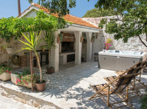 Holiday Home Sudinjevi Dvori