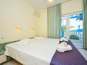Golden Dream Apartments