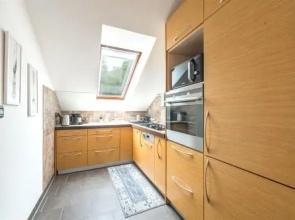 Old Pear Apartment