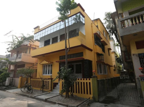 Oyo 28019 Surya Guest House