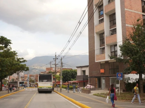 Apartaestudio Loft Comodo Belen, Frente Metroplus