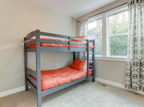 Vantage Point 3 Bedroom Townhouse by RedAwning