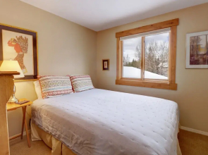 1250 Willow Grove 3 Bedroom Townhouse