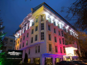 Limak Ambassadore Hotel
