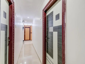 Hotel Apple Grand by OYO Rooms