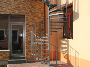 Viktória Hotel