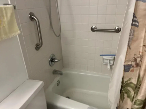 Vantage Pointe 138 - Condo Across The Street In Daytona Beach 1 Bedroom Condo