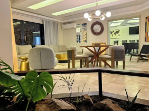Casa Blanca By Hotel Hacienda