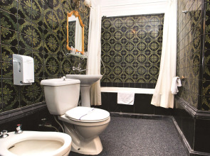 Гостиница «Днипро»