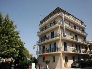 Hotel Dhiethnes
