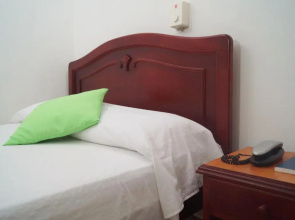 Hotel Comercial