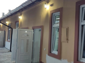 Apartments Centar NS - 2 Green