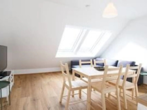 Central Apartment - Cityapartments