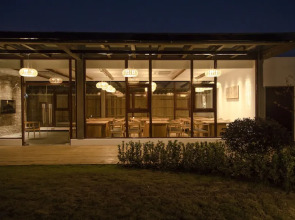 Seclusion Scenery of Tangquan Hotspring