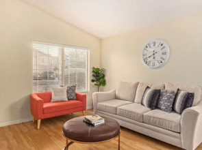 Augusta Chandler 3 Bedroom Home by Redawning