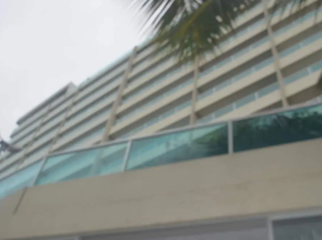 Luxury Apartment 3 r private beach