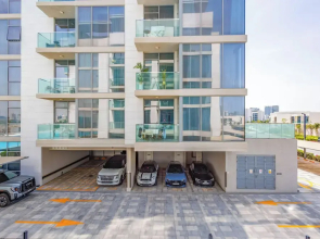 Charming 1BR Apt - Near Downtown Dubai