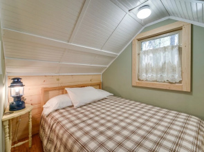 Mountain Cabin With Deck < 1 Mile to Ski Resort!