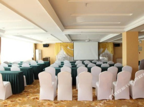 Wanjia International Hotel (Yanji Chaoyangchuan Airport Branch)(万嘉国际酒店(延吉朝阳川机场店))