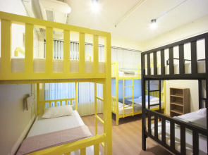 305 Hostel