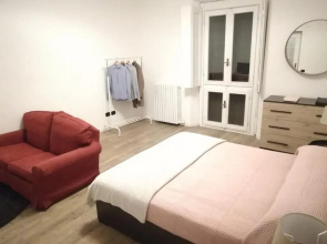 CENTRO e PARCO 10 min - flat in Monza