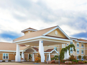 Holiday Inn Express Hotel & Suites Iron Mountain by IHG